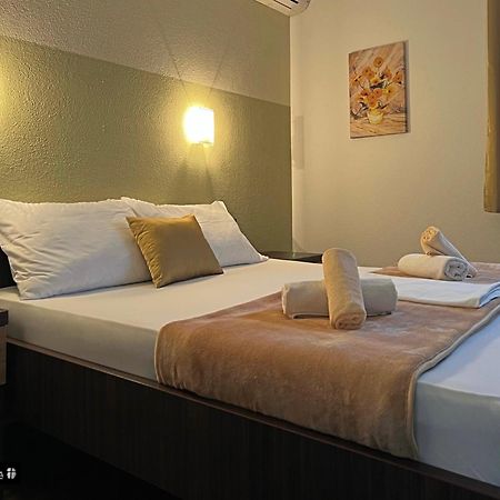 La Pietra Family Hotel Medjugorje Phòng bức ảnh