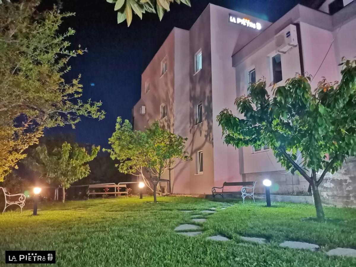 La Pietra Family Hotel Medjugorje Ngoại thất bức ảnh