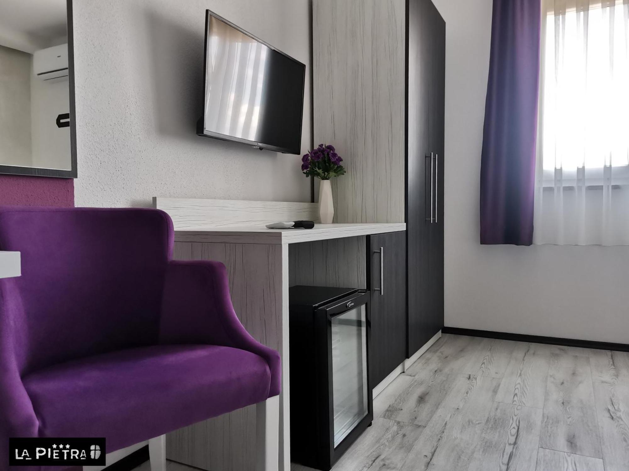 La Pietra Family Hotel Medjugorje Phòng bức ảnh